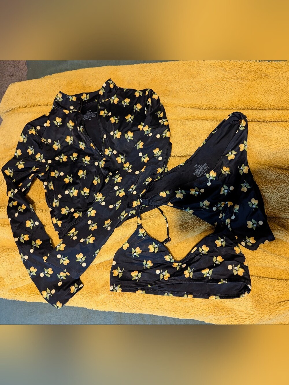 Jolyn Lemon Print Swim Set